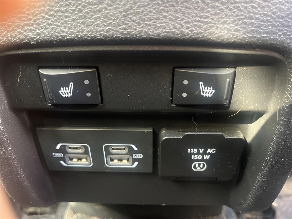 used 2021 Jeep Cherokee car, priced at $18,788