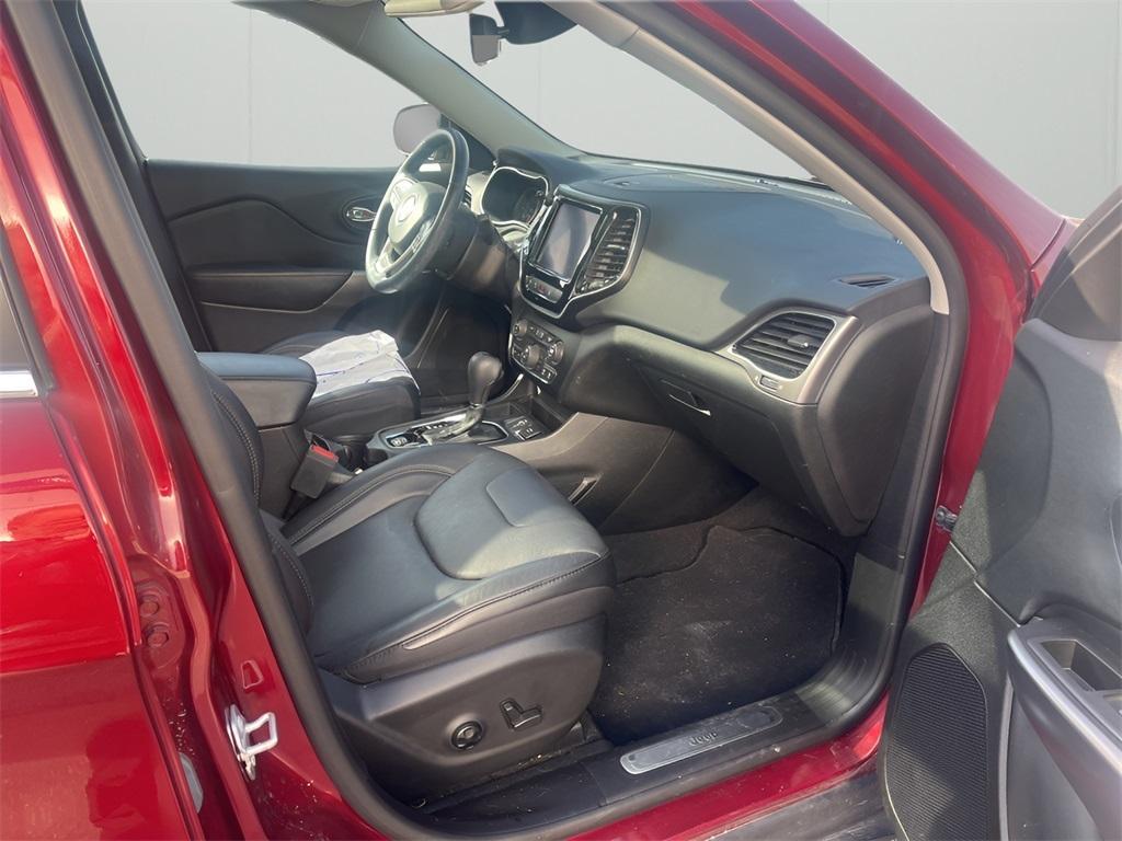 used 2021 Jeep Cherokee car, priced at $18,788
