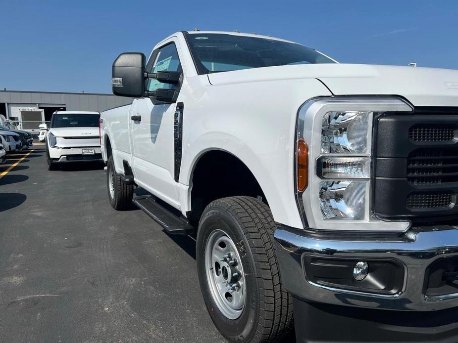 new 2024 Ford F-250 car, priced at $47,690