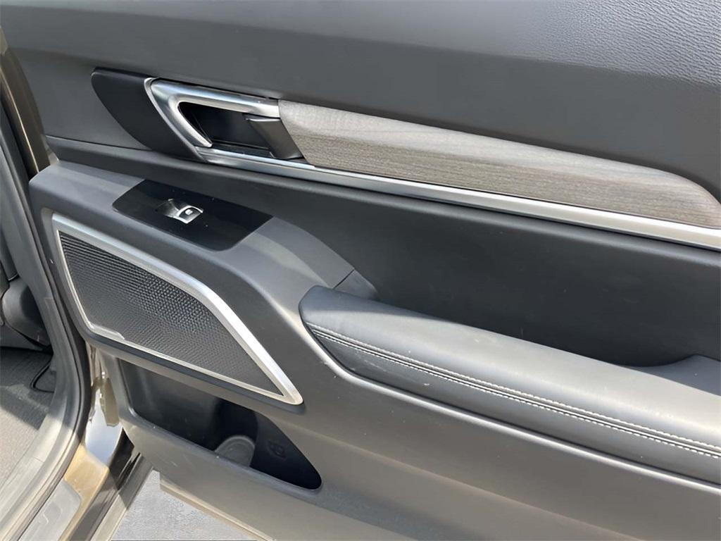 used 2022 Kia Telluride car, priced at $27,988