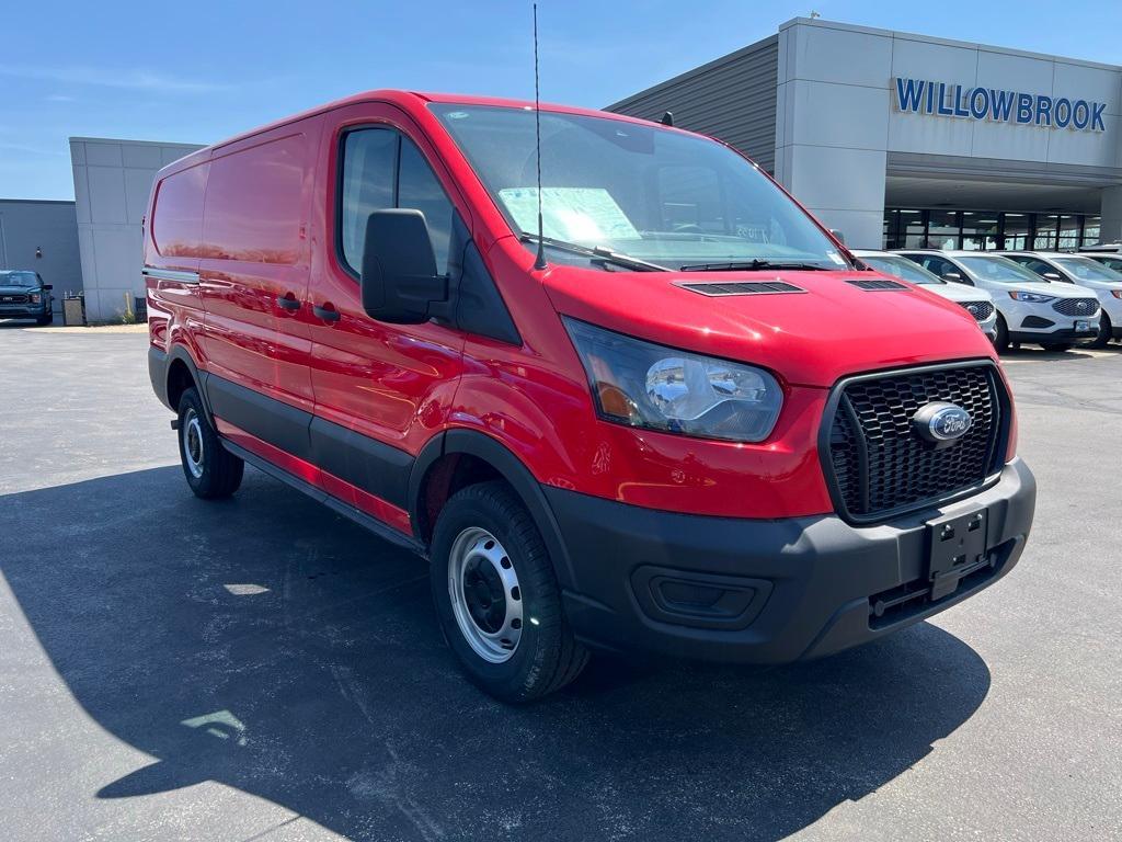 new 2025 Ford Transit-250 car