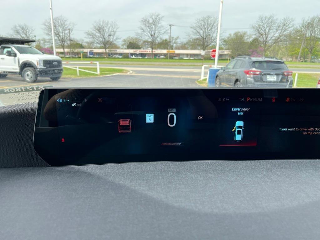 new 2025 Ford Expedition car, priced at $59,020