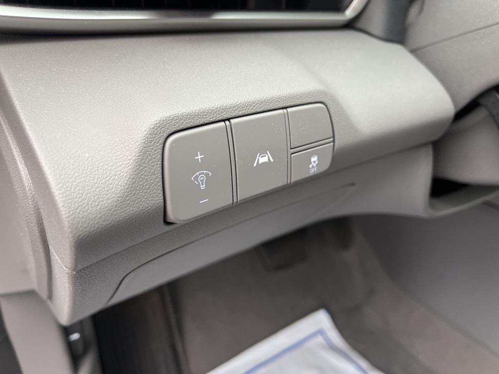 used 2023 Hyundai Elantra car, priced at $19,488