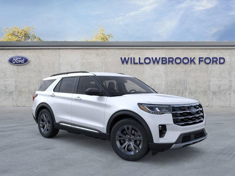 new 2025 Ford Explorer car, priced at $45,899