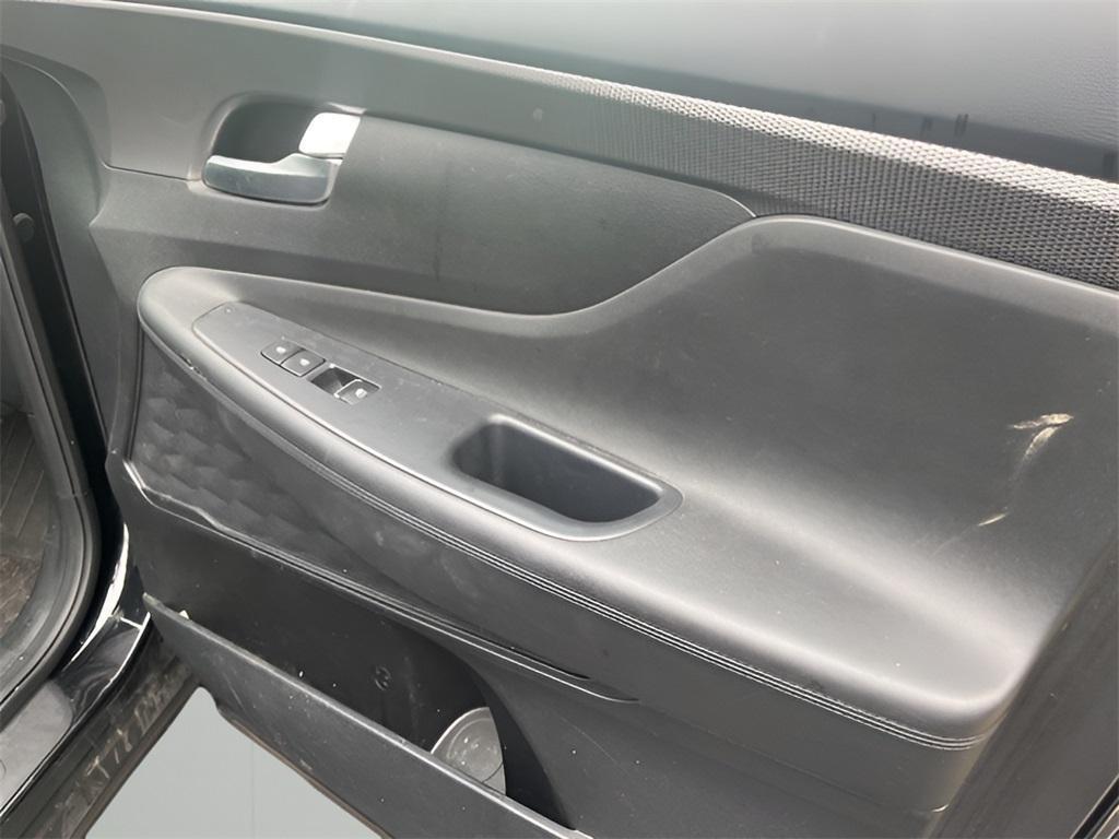 used 2020 Hyundai Santa Fe car, priced at $14,798