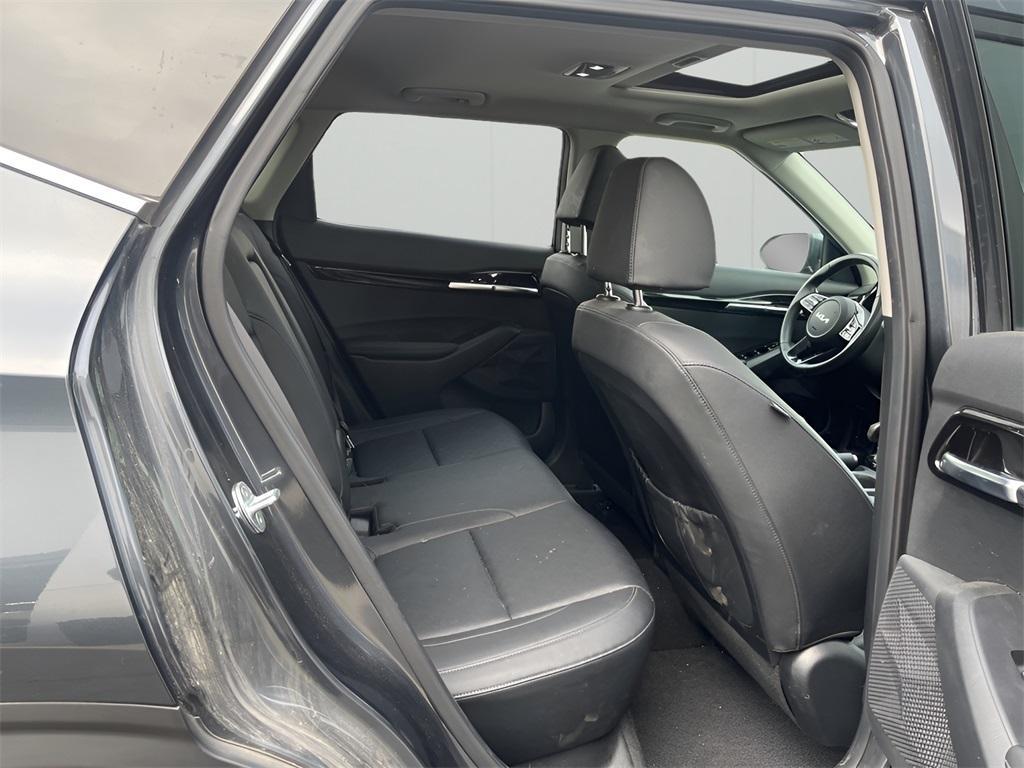 used 2022 Kia Seltos car, priced at $21,888