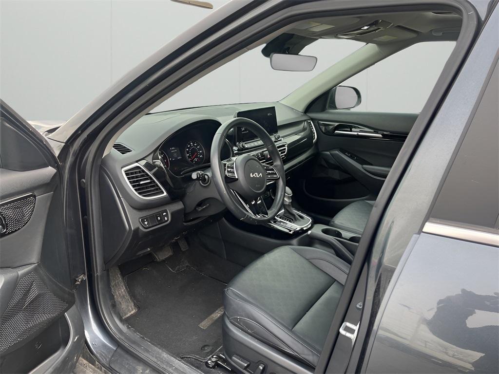 used 2022 Kia Seltos car, priced at $21,888
