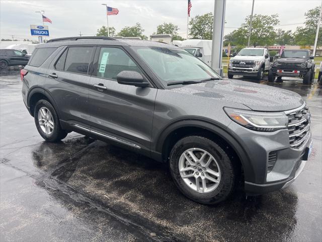 new 2025 Ford Explorer car, priced at $40,949