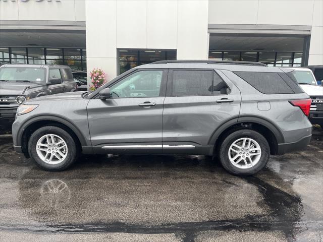 new 2025 Ford Explorer car, priced at $40,949