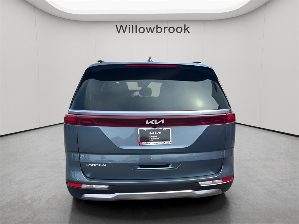 used 2024 Kia Carnival car, priced at $39,888