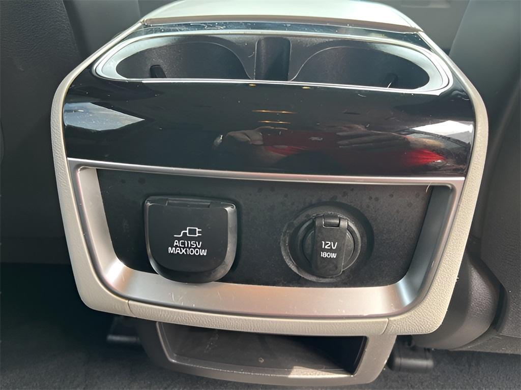 used 2024 Kia Carnival car, priced at $39,888