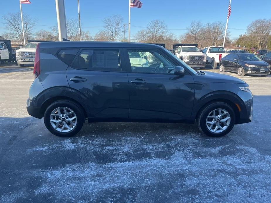 used 2021 Kia Soul car, priced at $14,488