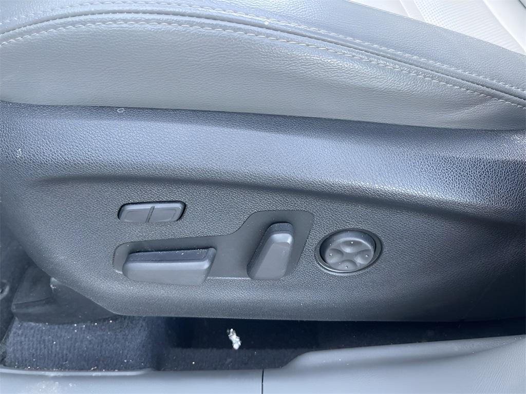 used 2019 Kia Sorento car, priced at $20,988