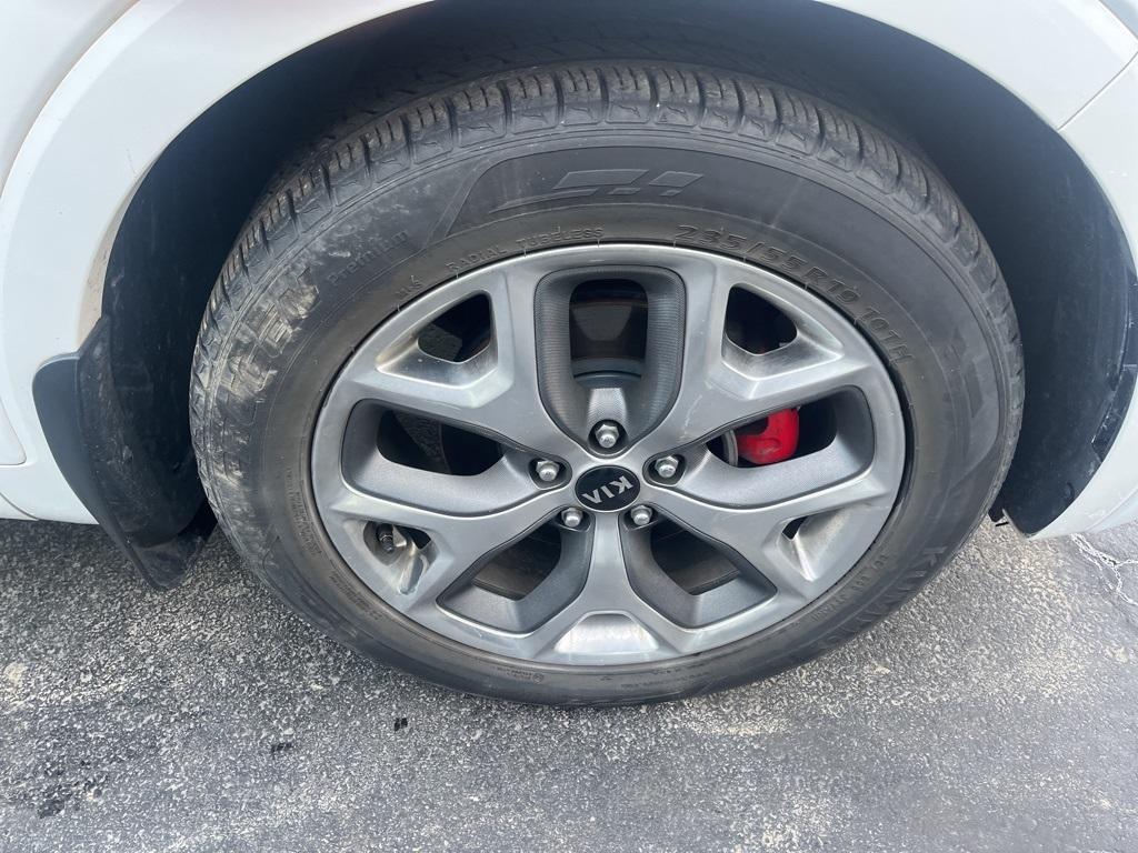 used 2019 Kia Sorento car, priced at $21,688