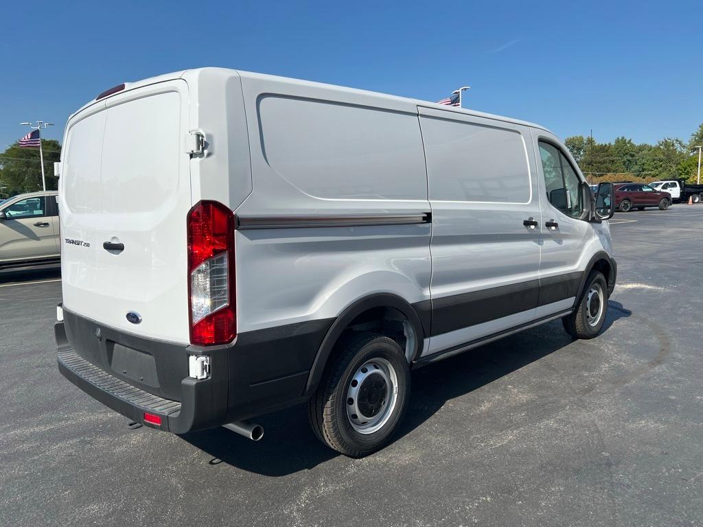 new 2025 Ford Transit-250 car