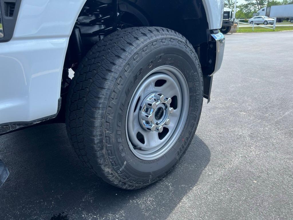 new 2025 Ford F-350 car, priced at $68,190