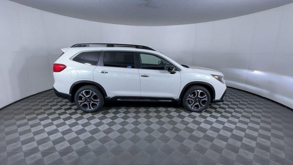 new 2025 Subaru Ascent car, priced at $50,680