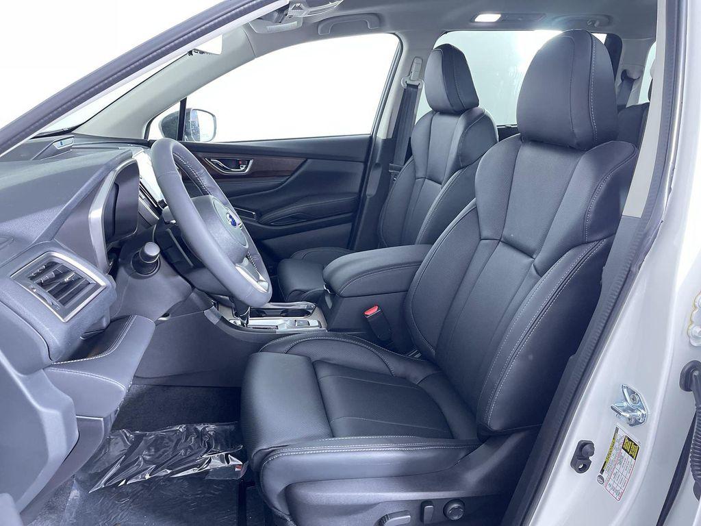 new 2025 Subaru Ascent car, priced at $50,680
