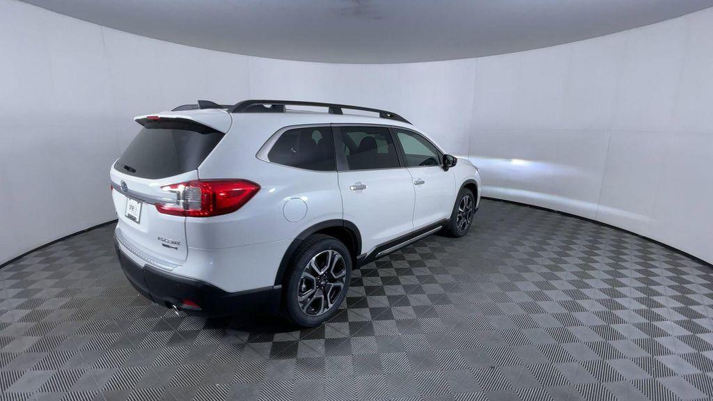 new 2025 Subaru Ascent car, priced at $50,680