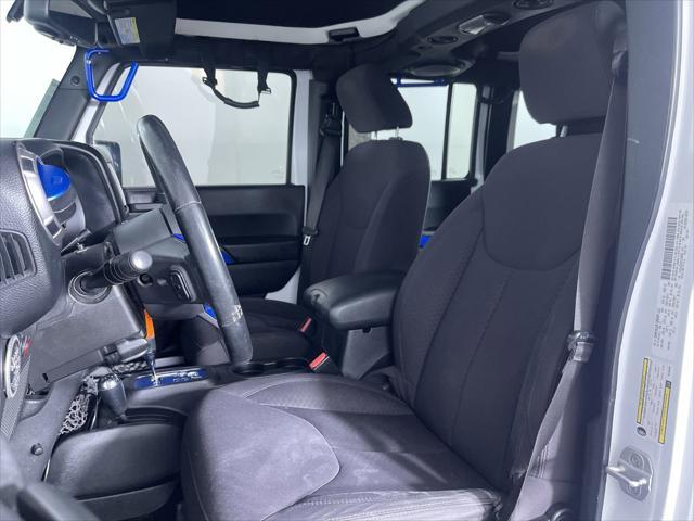 used 2013 Jeep Wrangler Unlimited car, priced at $17,400