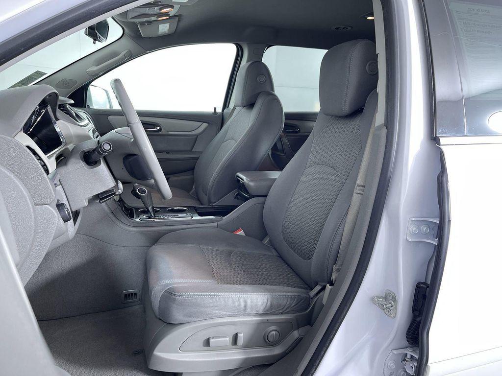 used 2016 Chevrolet Traverse car, priced at $11,791