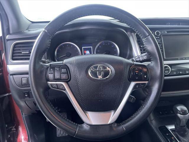 used 2019 Toyota Highlander car, priced at $19,900