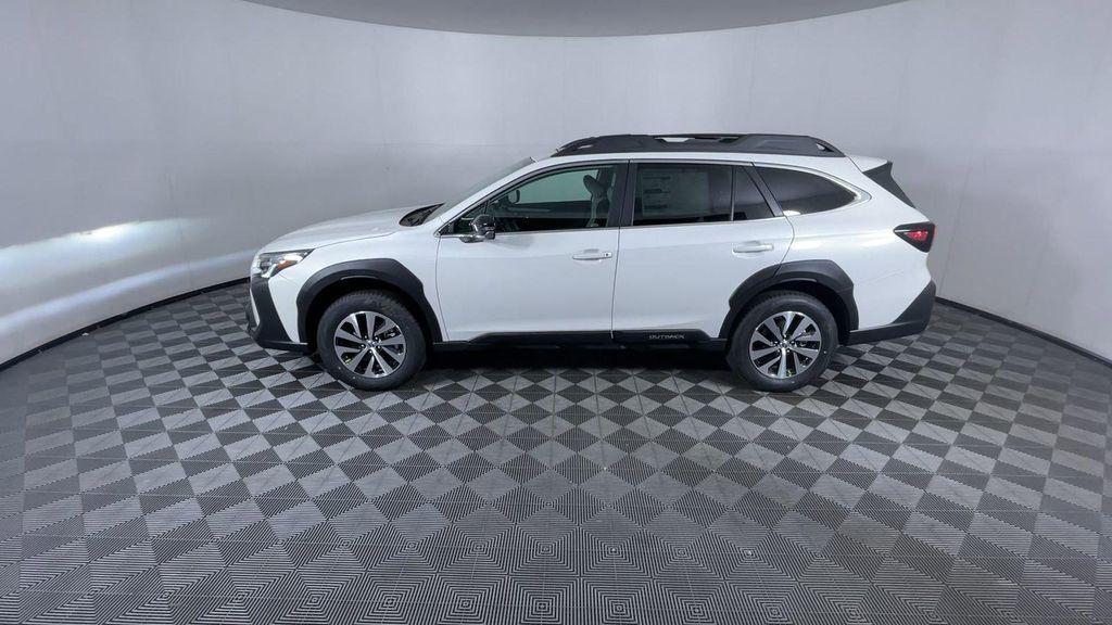 used 2025 Subaru Outback car, priced at $35,173
