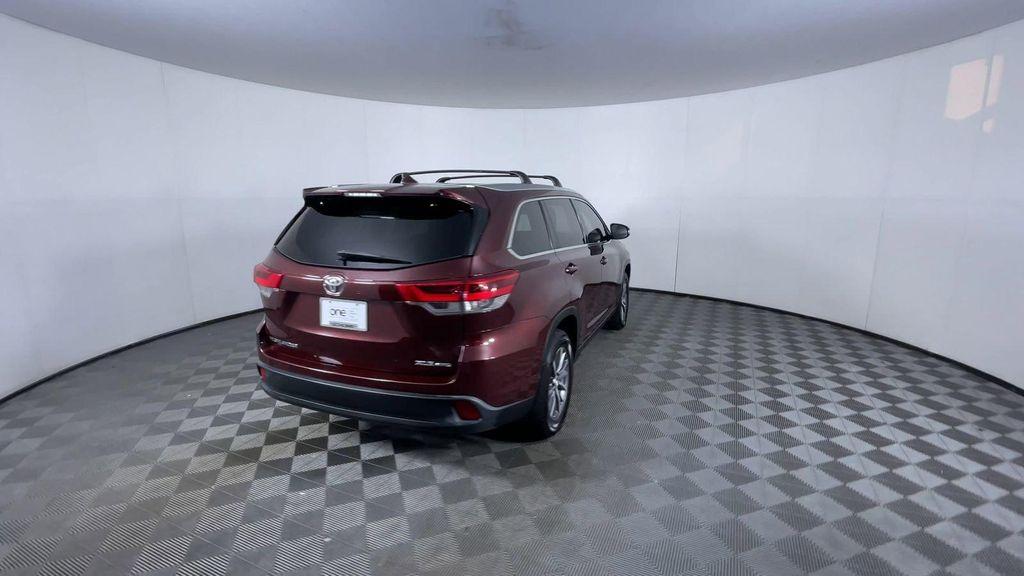 used 2019 Toyota Highlander car, priced at $22,971