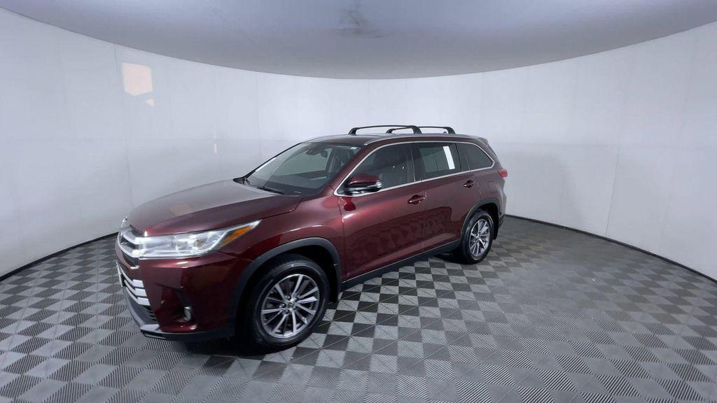 used 2019 Toyota Highlander car, priced at $22,971