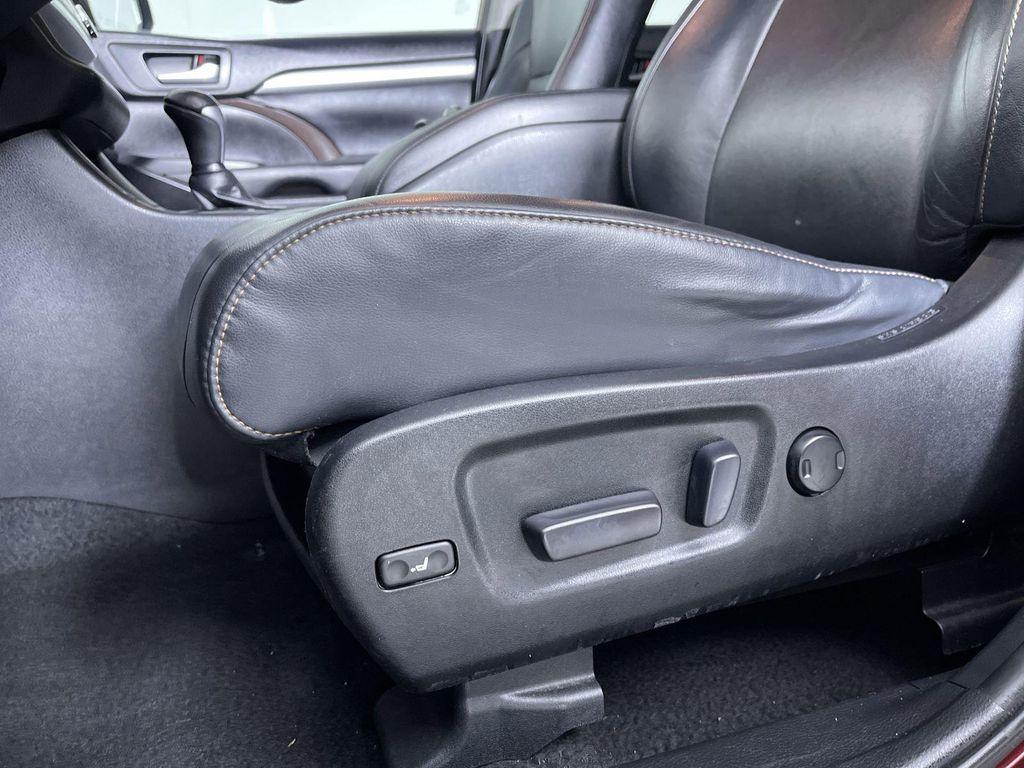 used 2019 Toyota Highlander car, priced at $22,971