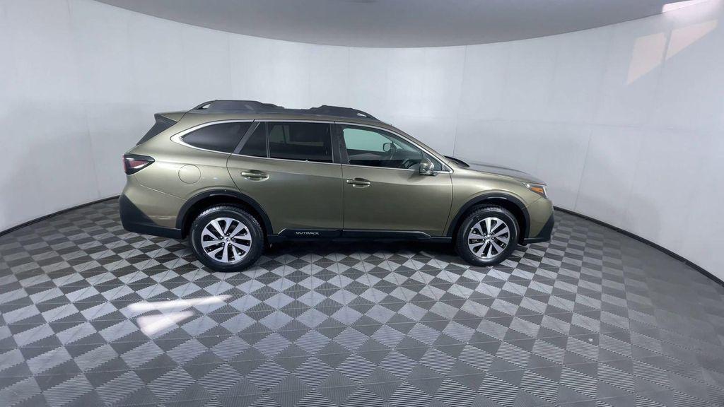 used 2021 Subaru Outback car, priced at $25,227