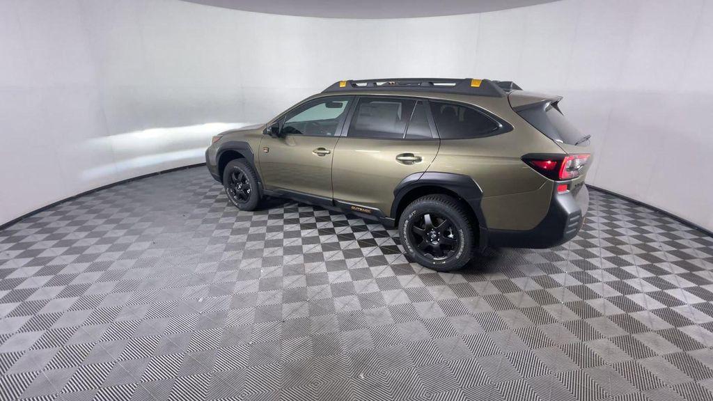 new 2025 Subaru Outback car, priced at $43,124