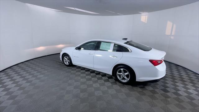 used 2018 Chevrolet Malibu car, priced at $13,611