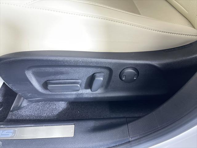 used 2022 Lexus RX 350L car, priced at $48,374