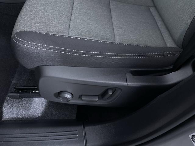 used 2025 Volvo XC40 car, priced at $35,971