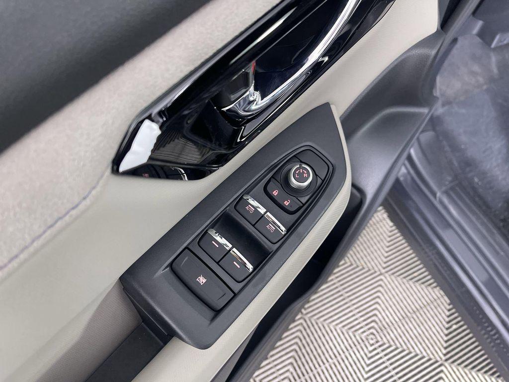 new 2025 Subaru Forester car, priced at $40,402