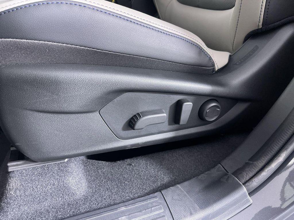 new 2025 Subaru Forester car, priced at $40,402