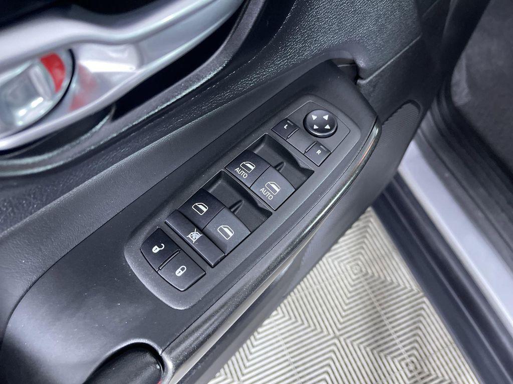 used 2021 Jeep Cherokee car, priced at $24,671
