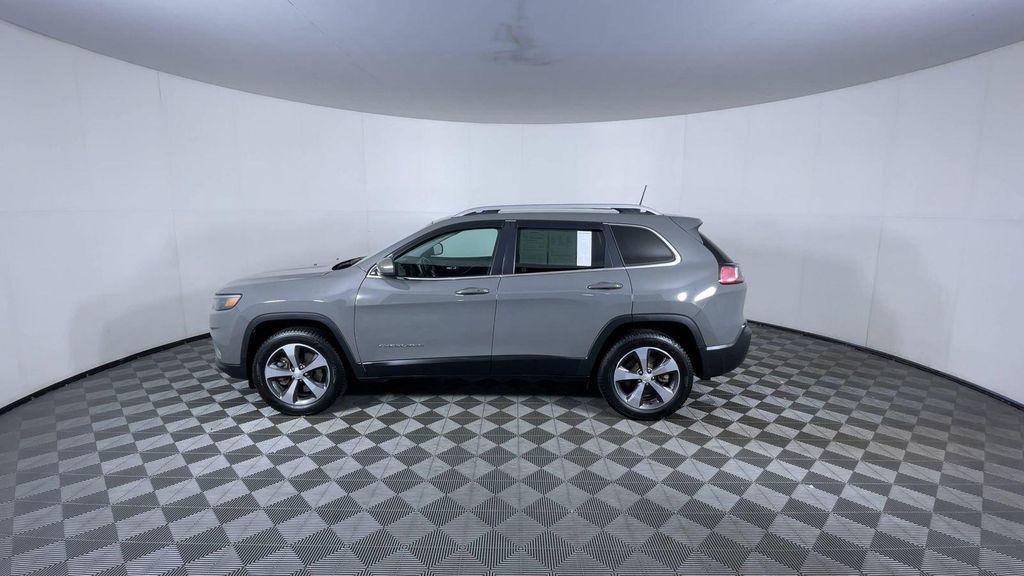 used 2019 Jeep Cherokee car, priced at $14,567