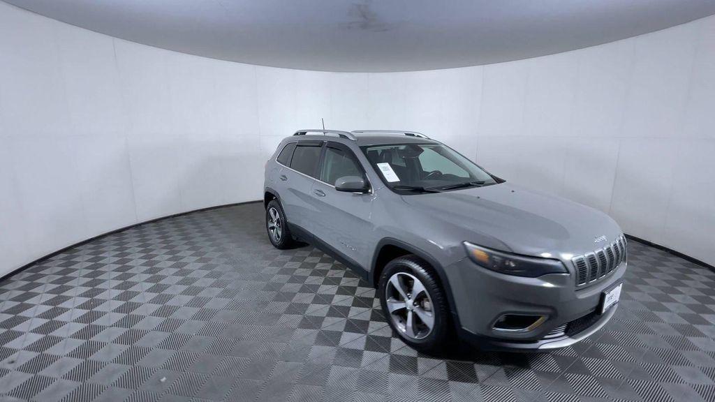 used 2019 Jeep Cherokee car, priced at $14,567