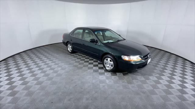 used 2000 Honda Accord car, priced at $4,600