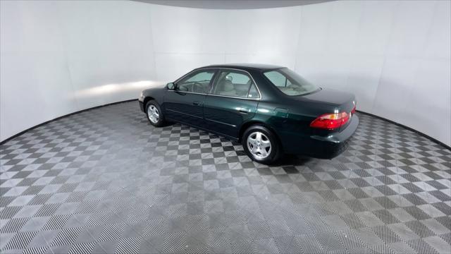 used 2000 Honda Accord car, priced at $4,600