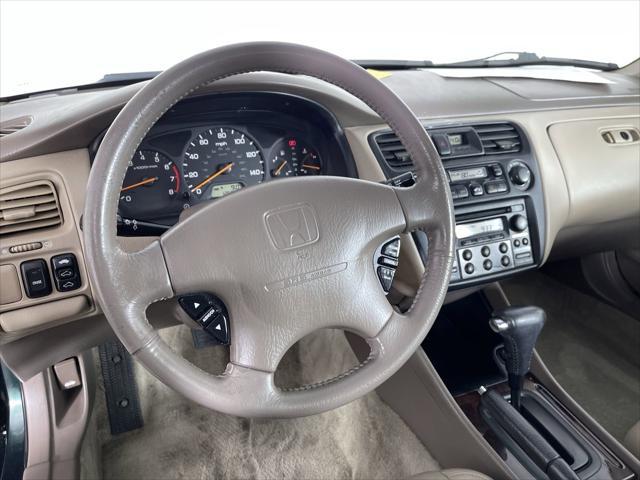 used 2000 Honda Accord car, priced at $4,600