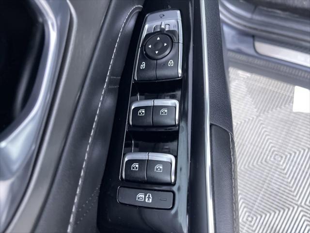 used 2023 Kia Sorento car, priced at $35,689