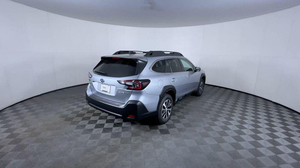 new 2025 Subaru Outback car, priced at $33,936
