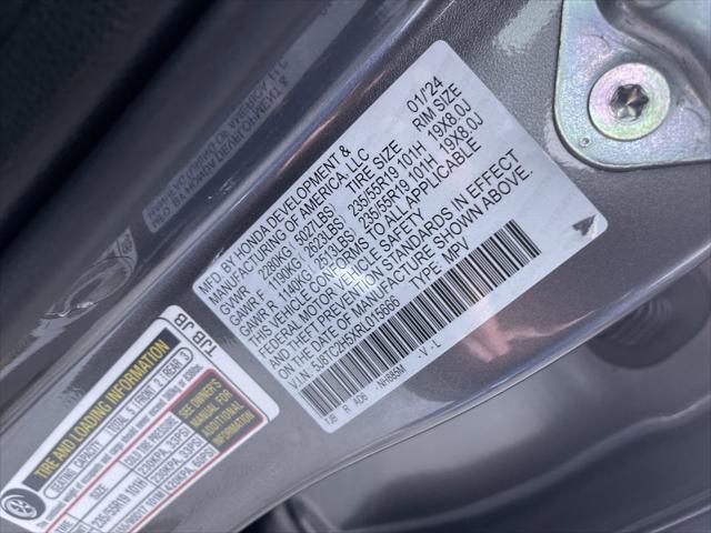 used 2024 Acura RDX car, priced at $42,981