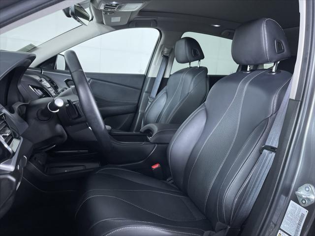 used 2024 Acura RDX car, priced at $42,981