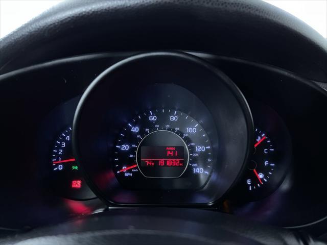 used 2014 Kia Soul car, priced at $5,200