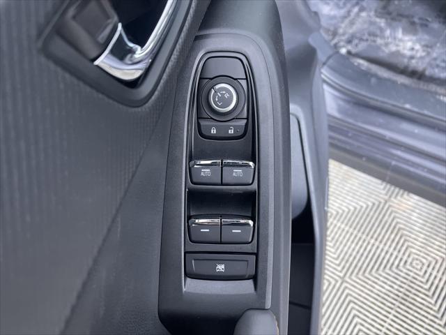 new 2025 Subaru Crosstrek car, priced at $33,589