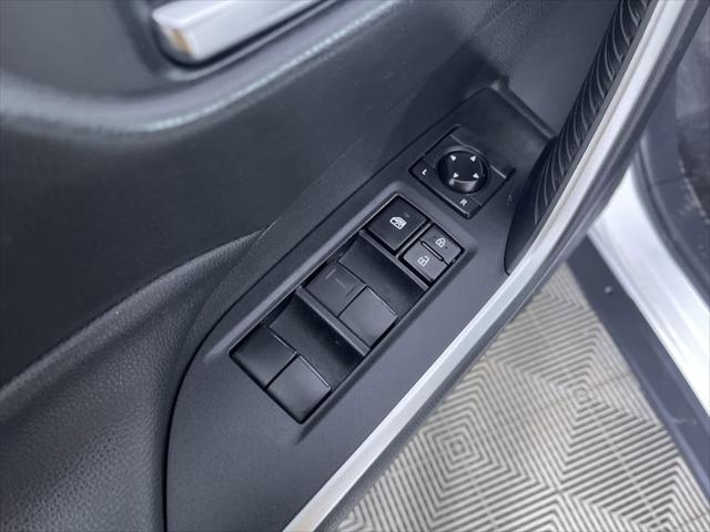 used 2021 Toyota RAV4 Hybrid car, priced at $27,586